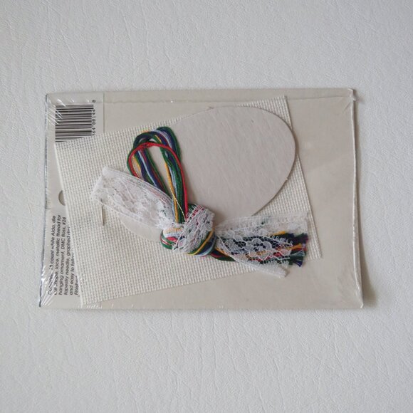 Christmas Lace Ornaments Designs for the Needle Lot of 10 Needlepoint Vint Kits - Picture 8 of 10